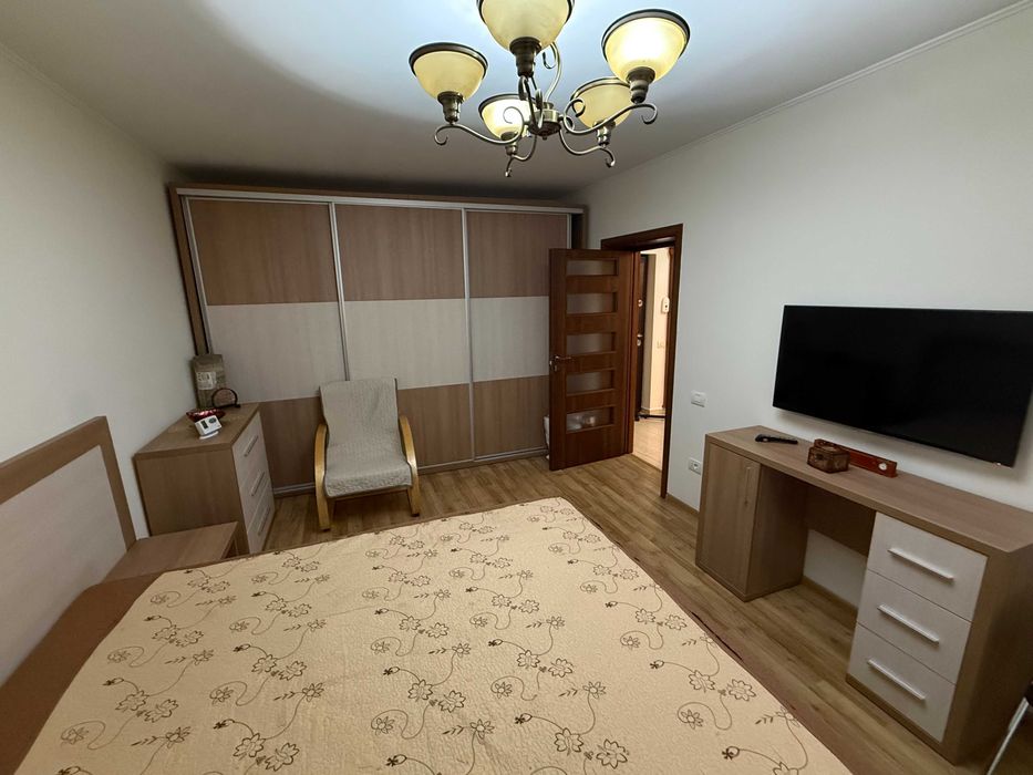 Inchiriez apartament 2 camere ( prima inchiriere) (transformat in 3 camere)  in intersectia Emag