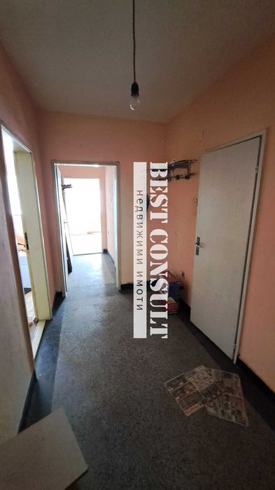 Продава се Тристаен апартамент в Русе, Център - 91 кв.м за 1099 €/кв.м - Снимка #9