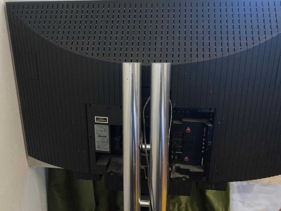 40" Телевизор Bang & Olufsen BeoVision 7-40
