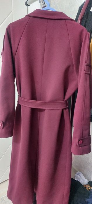 Очень модное и теплое осенне-зимнее пальто для женщин.