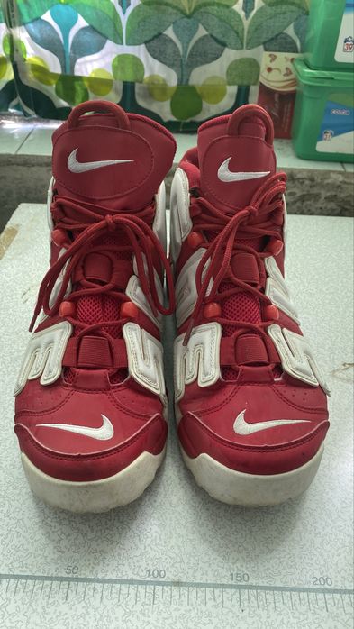 Nike Supreme червени маратонки
