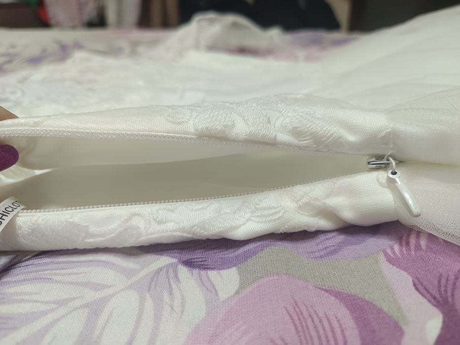 Чисто нова булченска рокля с ръкав