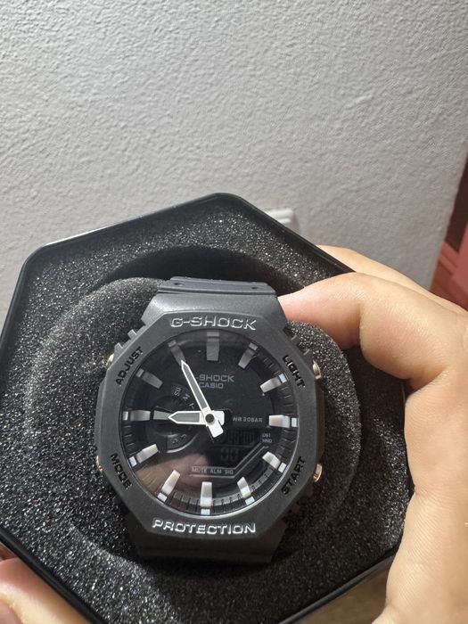 G shock ga-2100