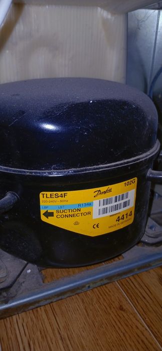 Продам холодильник