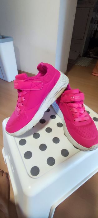 Маратонки  skechers