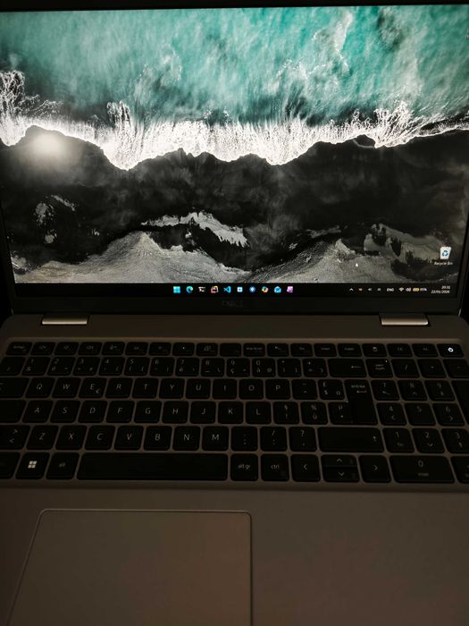 Dell Precision 3571 i5-12500H 16GB