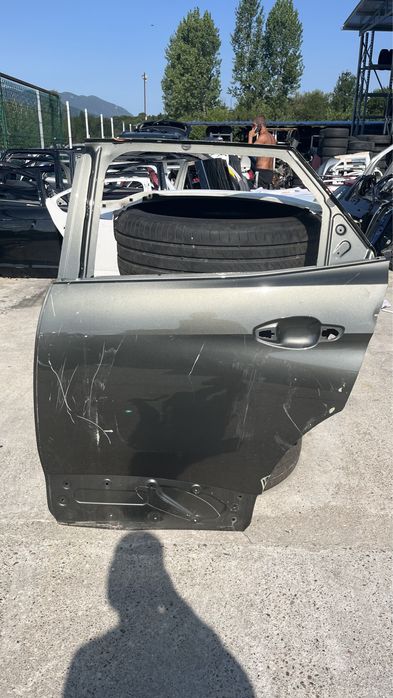 3 бр. задна лява и 2 бр. задна дясна врата Peugeot 3008 2 (2016-2019)