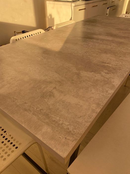 Стол кухни  новый