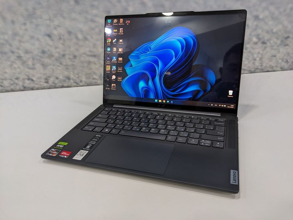 Lenovo Slim Pro 7 (business laptop)