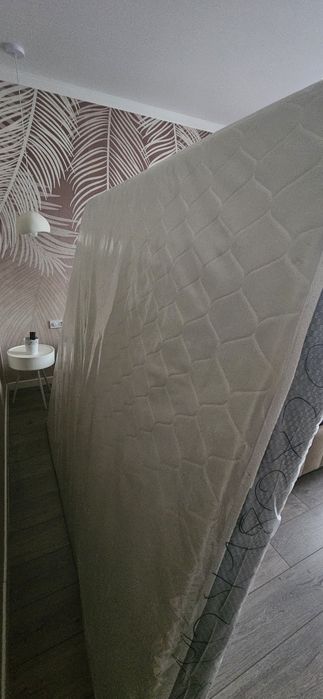 Продам матрас 180 х 200