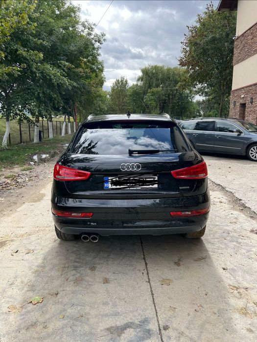 Vând Audi Q3 2016 2.0 de 190CP Qoatro