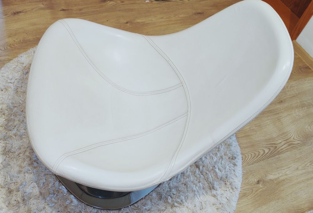 Fotoliu rotativ IKEA Tirup piele alba