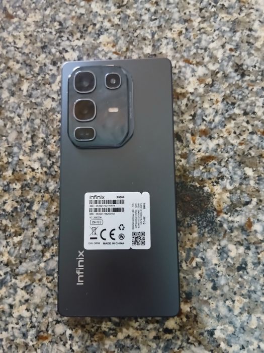 Телефон Infinix note 50 pro