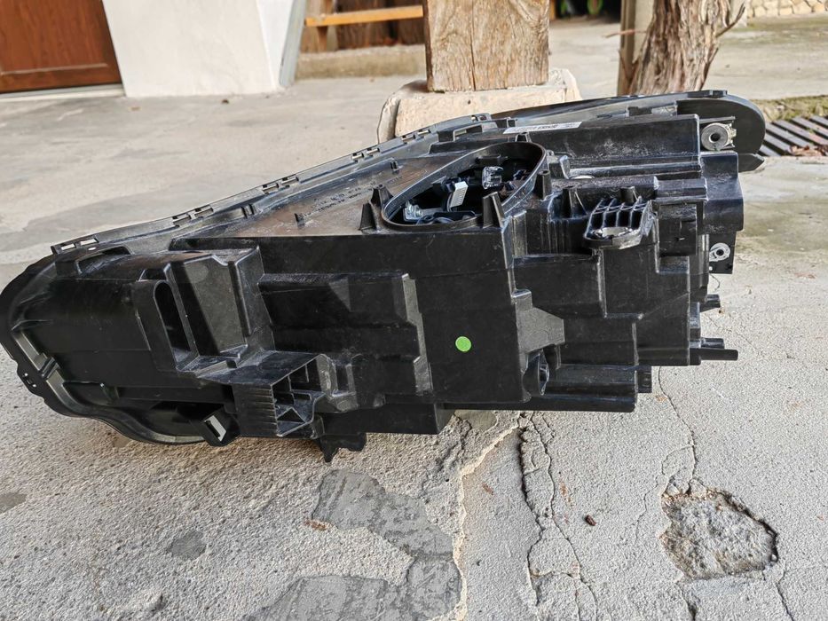 Фар BMW X1 F48 FULL LED LCi десен/Фар БМВ Х1 Ф48 LED Оригинален