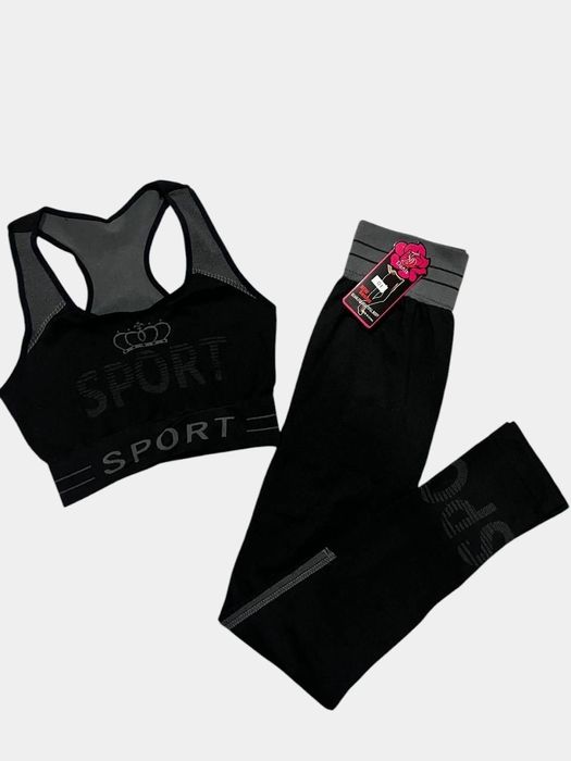 Фитнесс двойка. Спортивная одежда.