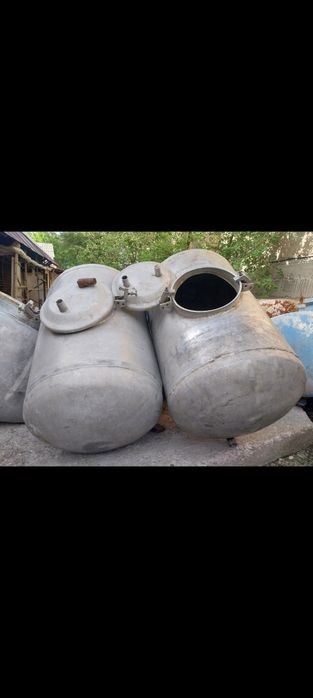 Продается бочка алюминий под воду или молоко.