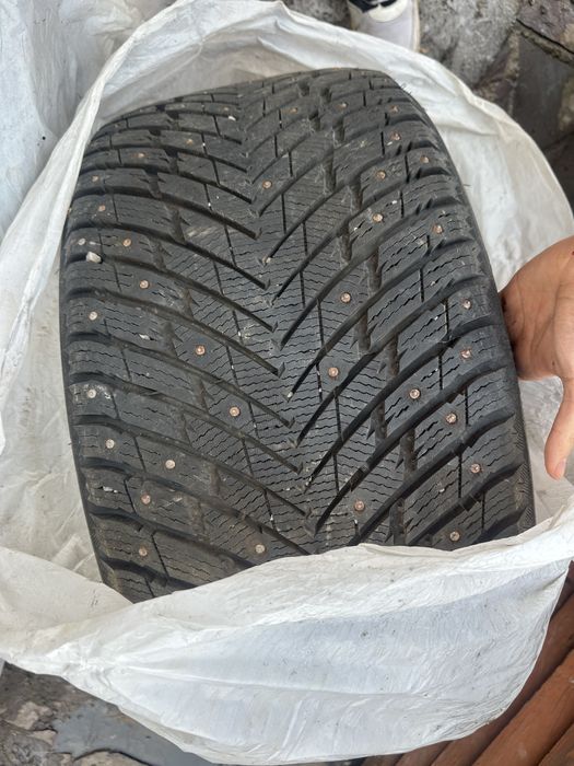 Зимние резина разноширокие