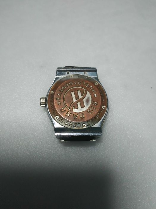 Продам часы hublot на запчасти