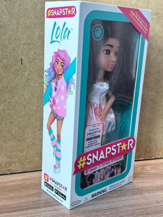 Кукла SnapStar Lola 23 см