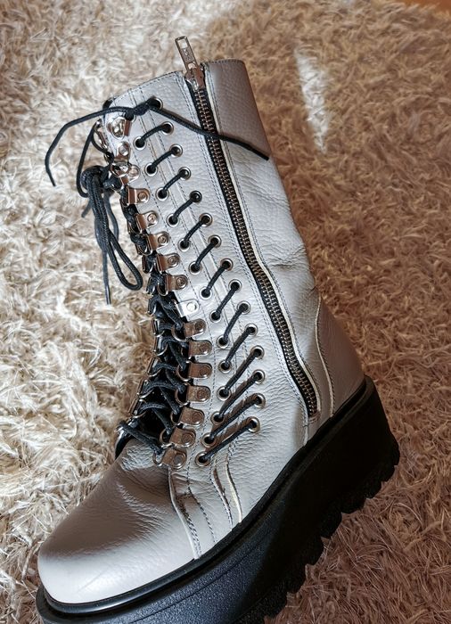 Ghete de piele naturala Rhizome