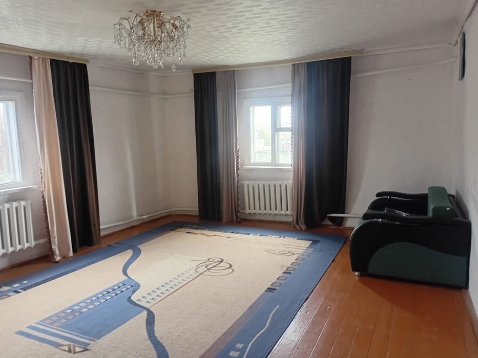 Продам частныи дом отдельный