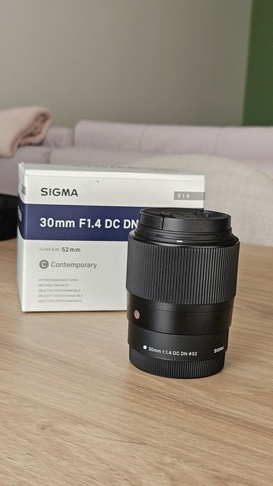 Obiectiv Sigma 30mm F1.4 DC DN montura Canon EF-M