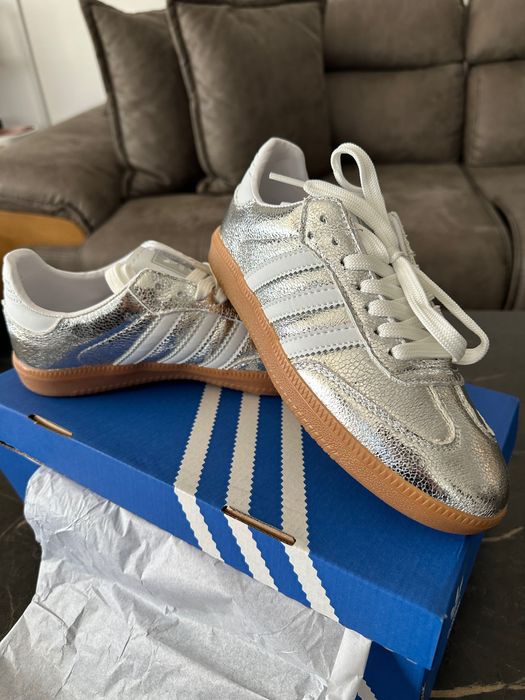 Маратонки Adidas