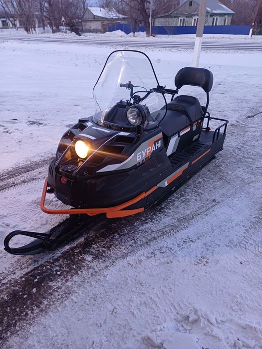 Продам снегоход Буран Лидер