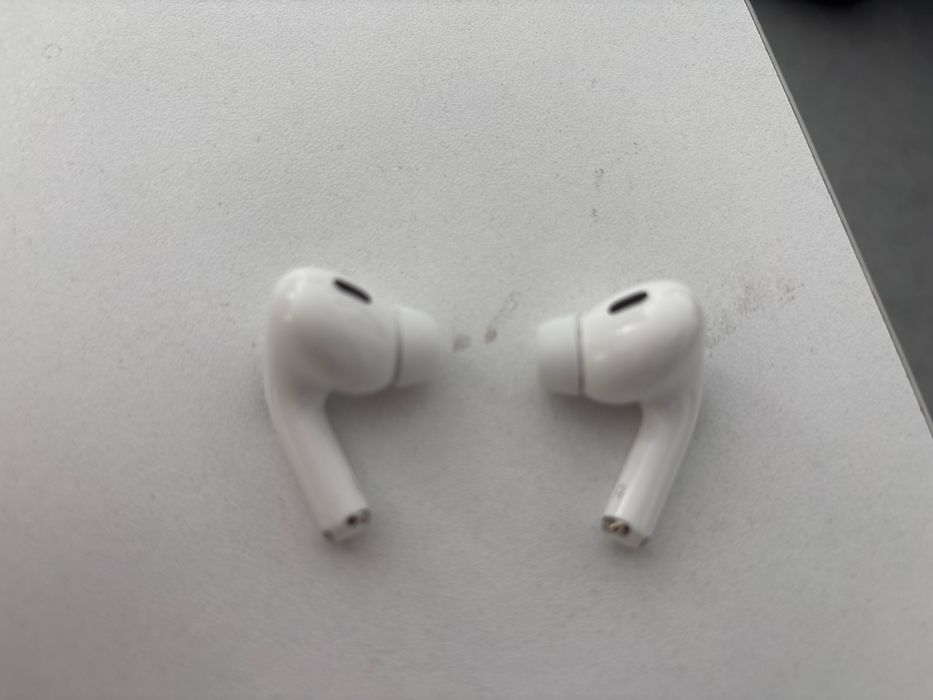 air pods 4 pro.