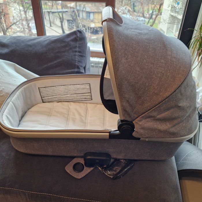 Кош за новородено Maxi Cosi Oria