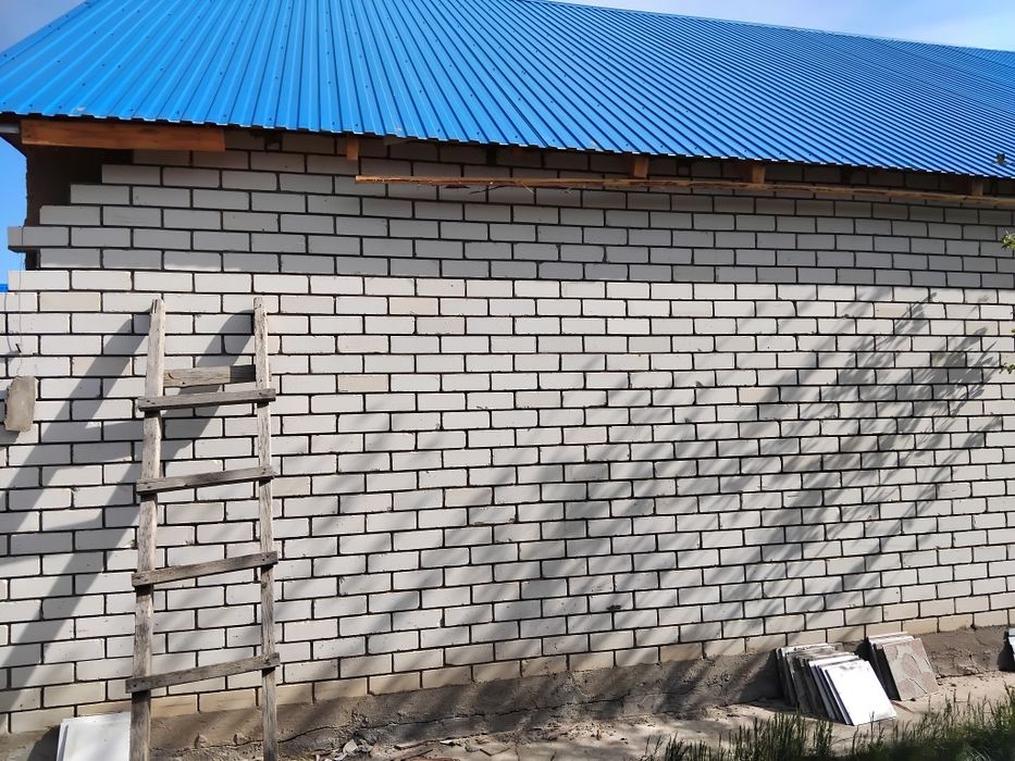 Продам кирпич полуторг