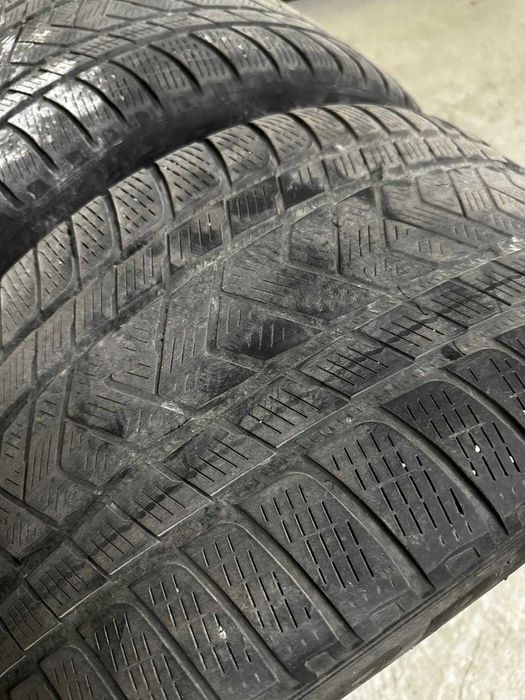 Зимни Гуми Pirelli Scorpion 315/35/R20