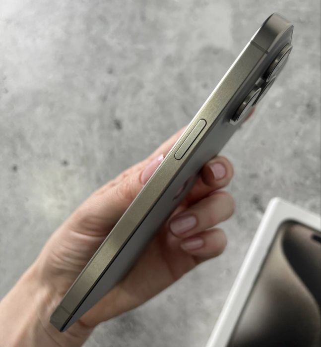 iPhone 15 PRO MAX 512GB