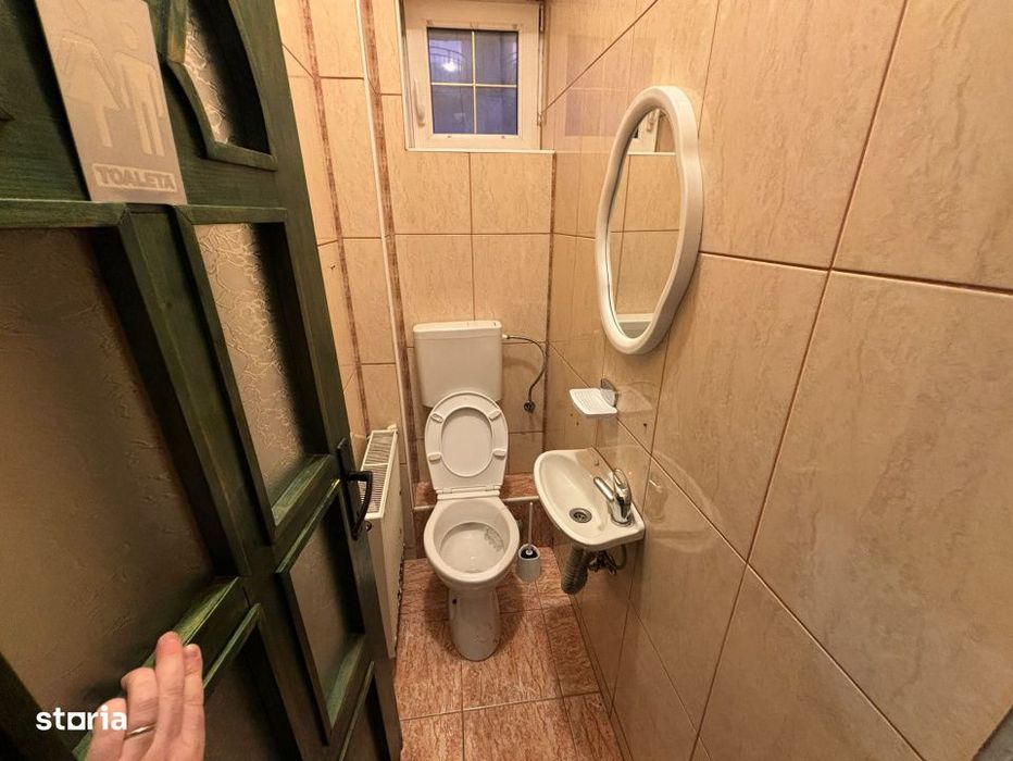 Casa de inchiriat, 180 mp, Andrei Muresanu, 6 parcari, garaj terasa, z