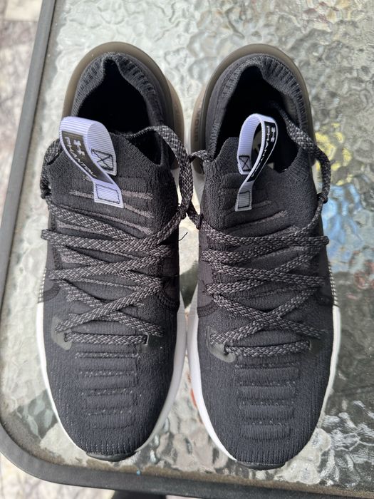 Маратонки Under armour