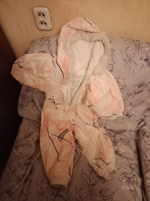 Продам комбинезон демисезонный