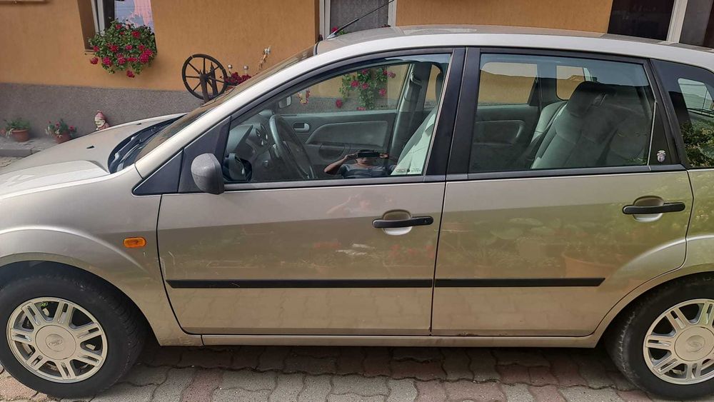 FORD Fiesta 2002 — imagine 3