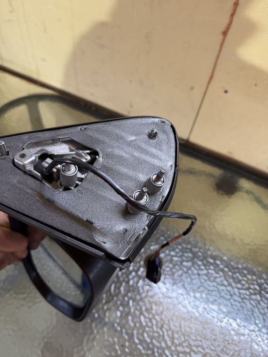 Oglinda stanga dacia duster 2