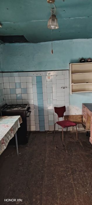Ер нархида ховли келес марказида 11мактабни Олди да