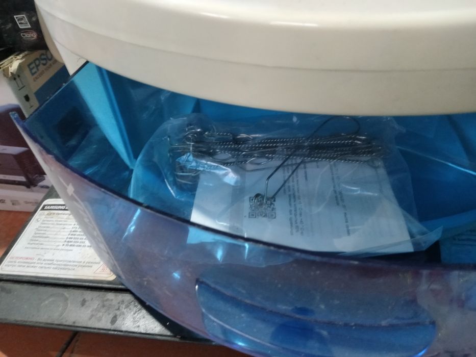 Ультрафиолетовый стерилизатор/дезинфектор