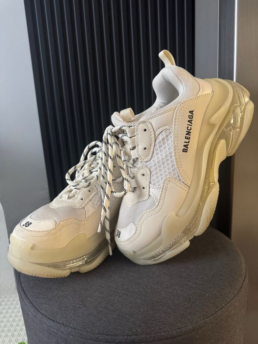 Balenciaga triple S