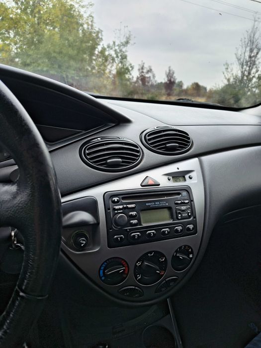 Vand Ford Focus,an 2002