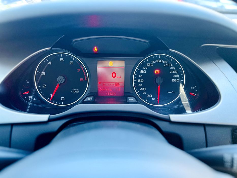 AUDI А4 2008 г 1.8 ТFSI B8, бензин, 160 кс 6 степенна ръчна скоростна кутия, Евро 5, седан