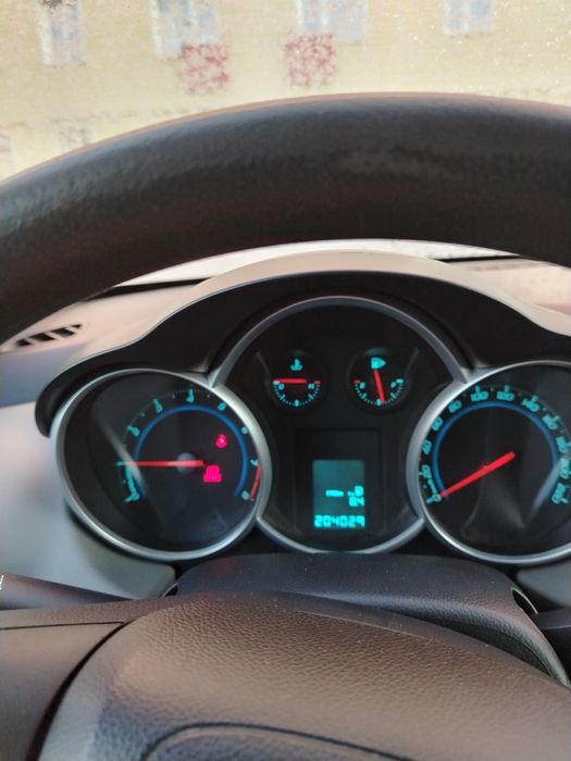 Продам. Шевроле круиз