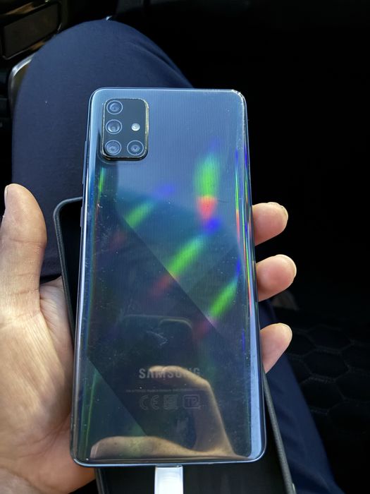 Продам Samsung A71