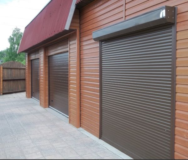 Секционные гаражные ворота