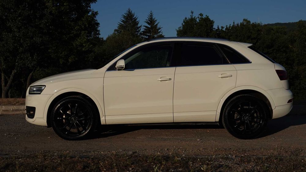 Продавам 2011 Audi Q3 TDI CarPlay