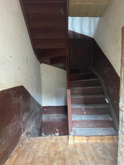 Къща/Вила в кв. Зеленика, с. Бели Осъм, гр. Троян