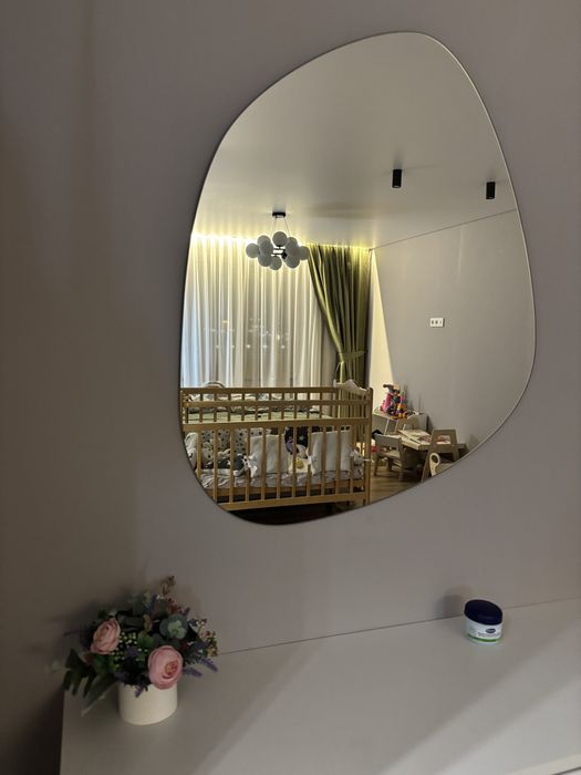 Продам новое зеркало