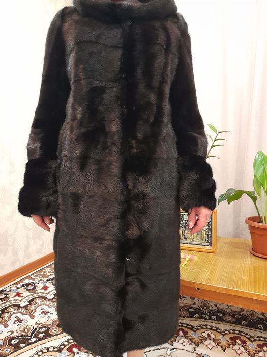 Канадская норка, с капюшоном, размер 48